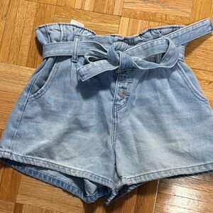 American Eagle Mom Short Paperbag waist